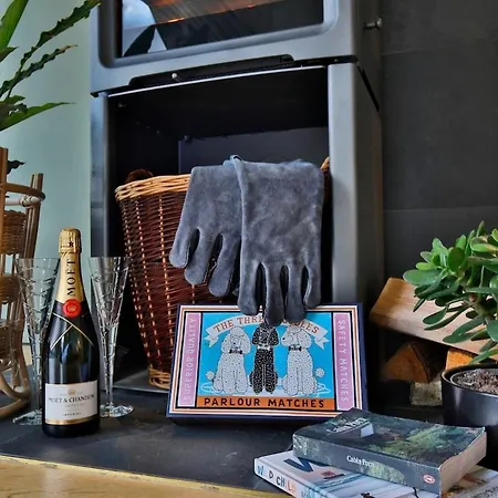 Luxury On The Shores Of Windermere Bowness-on-Windermere