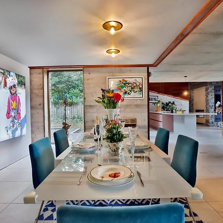 Luxury On The Shores Of Windermere Vila