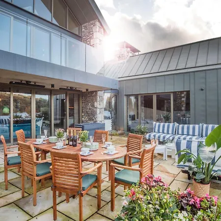 Villa Luxury On The Shores Of Windermere *