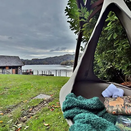 Villa Luxury On The Shores Of Windermere *