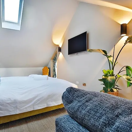 Luxury On The Shores Of Windermere Βίλα