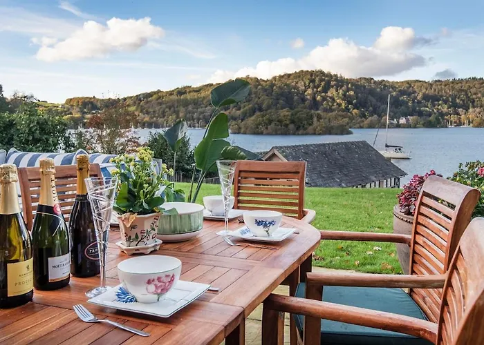 Luxury On The Shores Of Windermere Bowness-on-Windermere