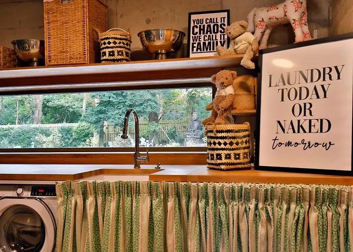 Luxury On The Shores Of Windermere