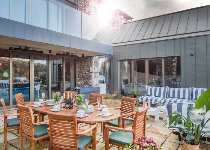 Villa Luxury On The Shores Of Windermere *