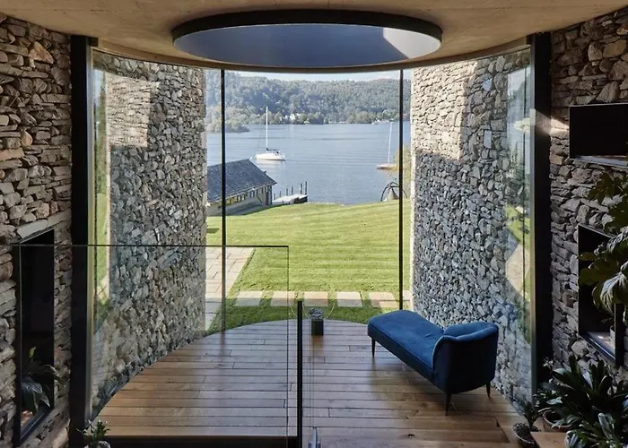 Villa Luxury On The Shores Of Windermere *