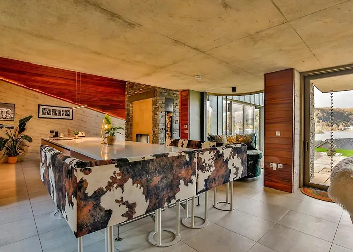 Villa Luxury On The Shores Of Windermere *