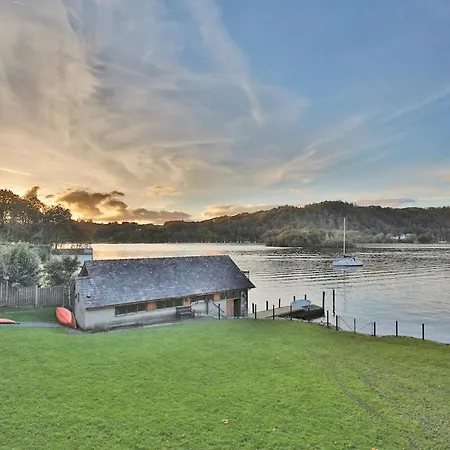 Villa Luxury On The Shores Of Windermere