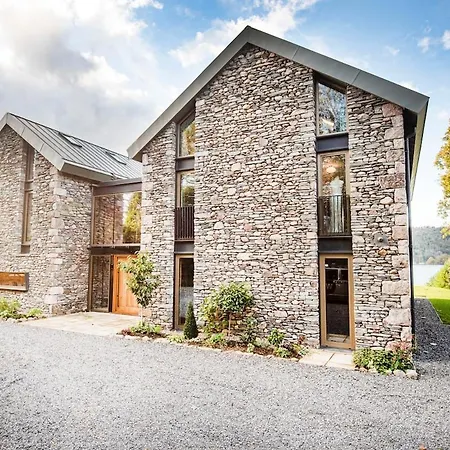 Villa Luxury On The Shores Of Windermere *